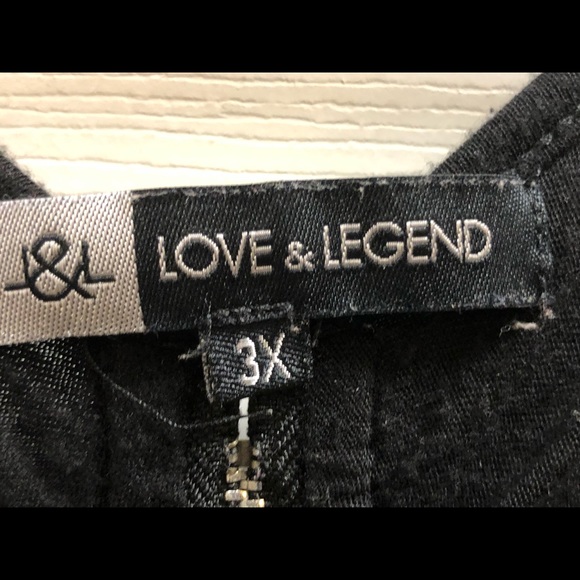 Love and legend black feet zipper back - Picture 2 of 3